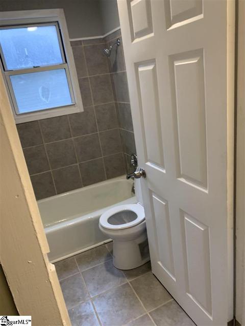 3 Gallivan St, Greer, SC 29650 photo 7