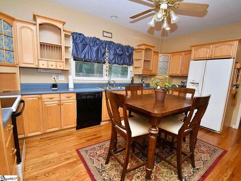 709 Circle Rd, Greer, SC 29651 photo 8