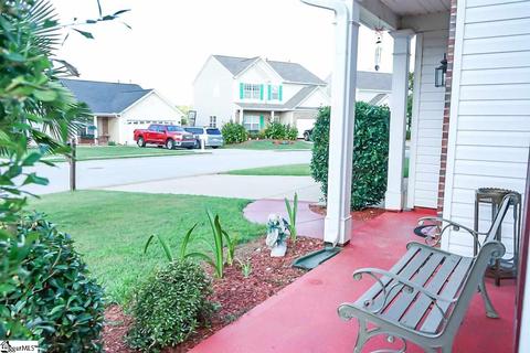 304 Chartwell Dr, Greer, SC 29650 photo 4