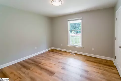 203 Mcbee Ave, Easley, SC 29640 photo 21