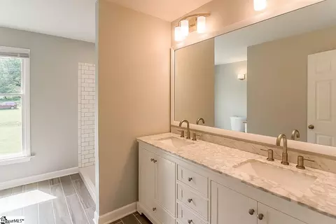 203 Mcbee Ave, Easley, SC 29640 photo 3