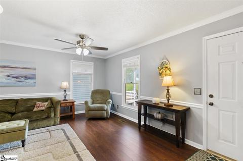 200 Princeton Dr, Easley, SC 29640 photo 8