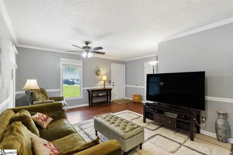 200 Princeton Dr, Easley, SC 29640 photo 7