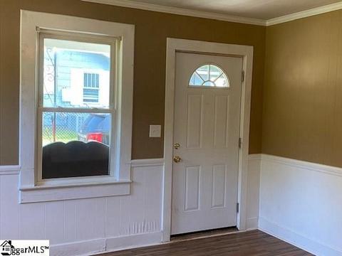 609 W 4th Ave, Easley, SC 29640 photo 2