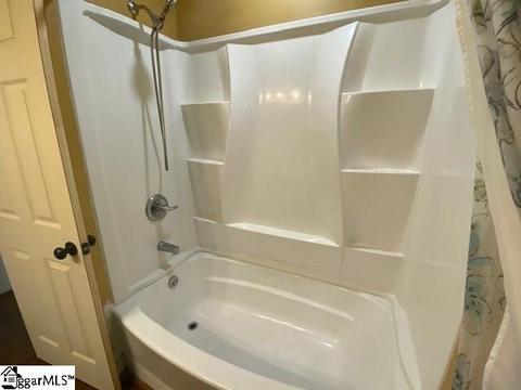 609 W 4th Ave, Easley, SC 29640 photo 6