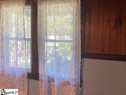 609 W 4th Ave, Easley, SC 29640 photo 15