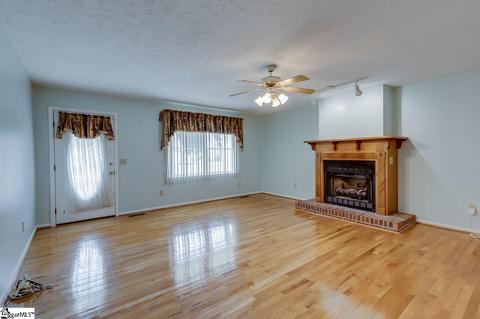 102 Patio Rd, Easley, SC 29642 photo 9