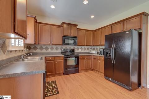 416 Chartwell Dr, Greer, SC 29650 photo 4