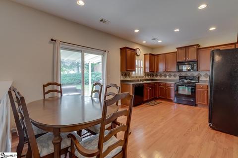 416 Chartwell Dr, Greer, SC 29650 photo 8