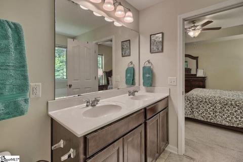 24 Killarney Ln, Greer, SC 29650 photo 25