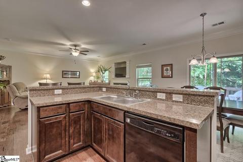 24 Killarney Ln, Greer, SC 29650 photo 16