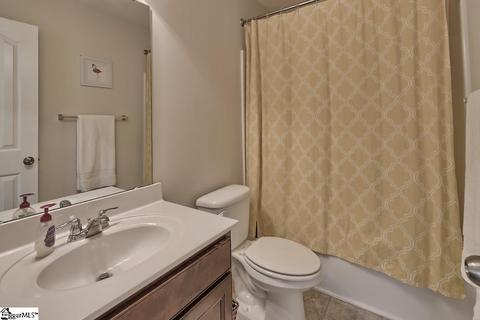 24 Killarney Ln, Greer, SC 29650 photo 32