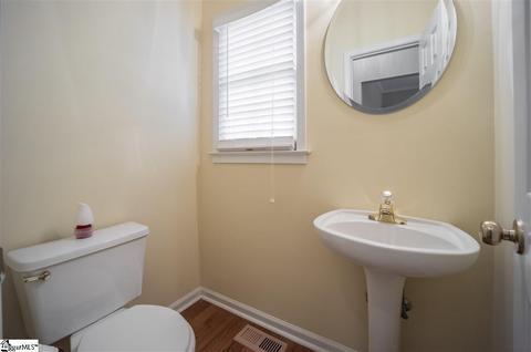 8 Croftstone Ct, Mauldin, SC 29662 photo 8