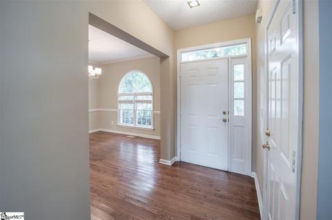 8 Croftstone Ct, Mauldin, SC 29662 photo 4