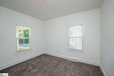 109 Mcdaniel Ave, Easley, SC 29640 photo 17