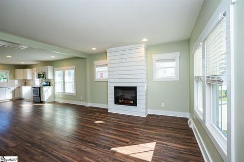 109 Mcdaniel Ave, Easley, SC 29640 photo 8