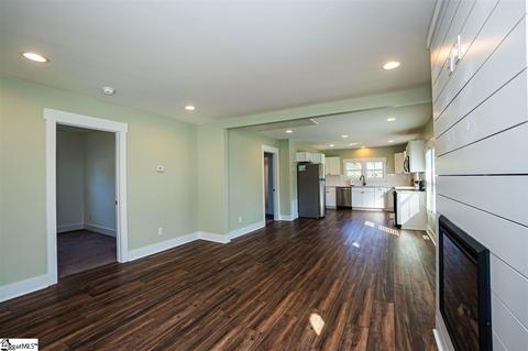 109 Mcdaniel Ave, Easley, SC 29640 photo 11