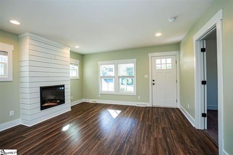 109 Mcdaniel Ave, Easley, SC 29640 photo 9