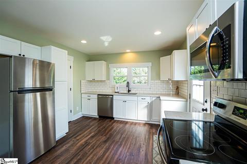 109 Mcdaniel Ave, Easley, SC 29640 photo 15