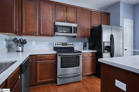 331 Intrepid Ct, Greer, SC 29650 photo 6