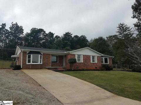 110 Roosevelt Dr, Easley, SC 29642 photo 1
