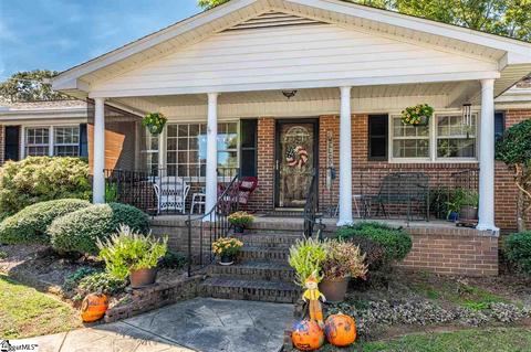106 Brookbend Rd, Mauldin, SC 29662 photo 3