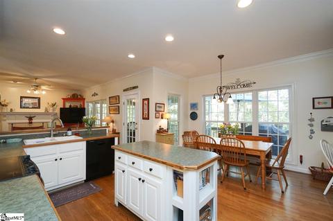 7 Treecrest Ct, Simpsonville, SC 29680 photo 10
