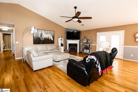 321 Cornelson Dr, Greer, SC 29651 photo 11