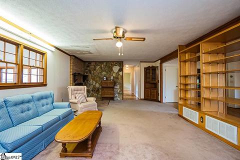 13 Circle Dr, Mauldin, SC 29662 photo 6