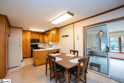 13 Circle Dr, Mauldin, SC 29662 photo 8