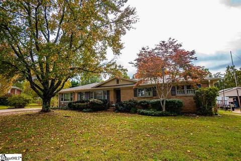 13 Circle Dr, Mauldin, SC 29662 photo 1