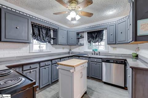 614 W 4th Ave, Easley, SC 29640 photo 12