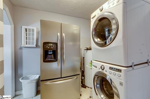614 W 4th Ave, Easley, SC 29640 photo 15