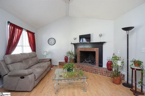 4 Fairview Pl, Greer, SC 29651 photo 4