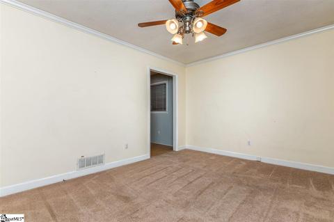113 Biltmore Cir, Easley, SC 29642 photo 6