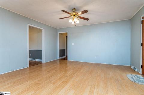 113 Biltmore Cir, Easley, SC 29642 photo 10