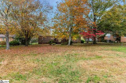 113 Biltmore Cir, Easley, SC 29642 photo 3