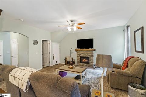 117 Cascade Dr, Greer, SC 29651 photo 5