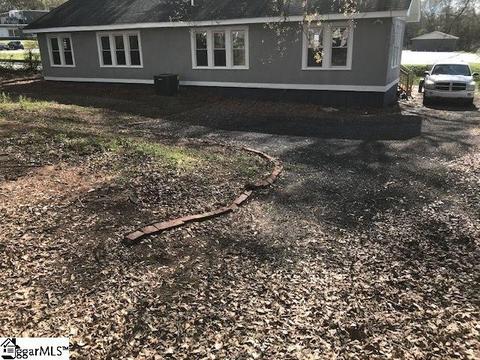 110 Hillcrest Dr, Easley, SC 29640 photo 2