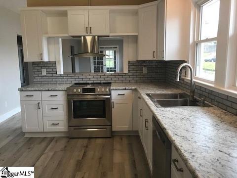 110 Hillcrest Dr, Easley, SC 29640 photo 4