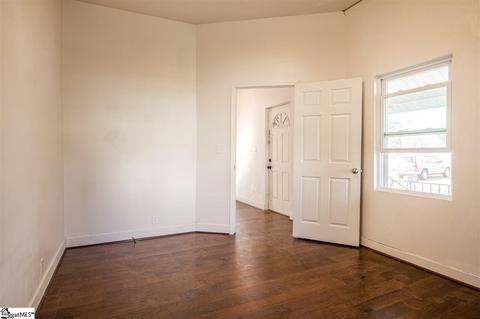 2 10th St, Greer, SC 29651 photo 10