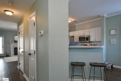 42 Spring Crossing Cir, Greer, SC 29650 photo 12