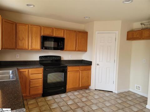 736 White Cloud Dr, Lyman, SC 29365 photo 8