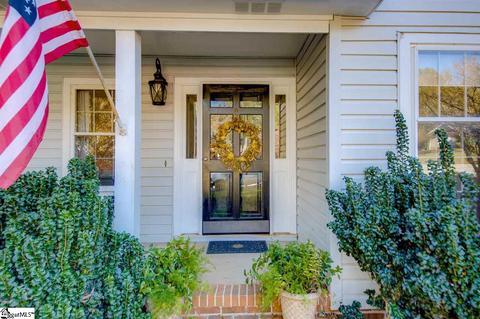 206 E Shefford St, Greer, SC 29650 photo 3
