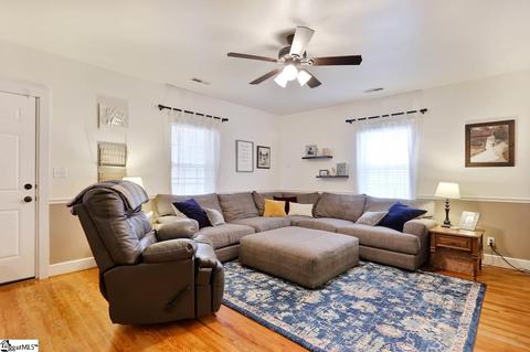 13 7th St, Greer, SC 29651 photo 11