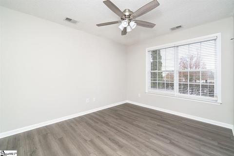 114 Chartwell Dr, Greer, SC 29650 photo 17