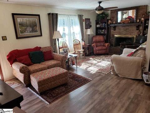107 Brady Rd, Moore, SC 29369 photo 5