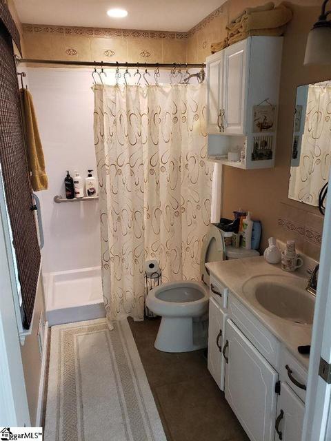 107 Brady Rd, Moore, SC 29369 photo 9