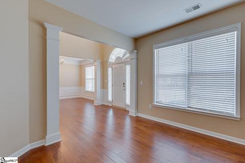 30 Collier Ln, Greer, SC 29650 photo 2