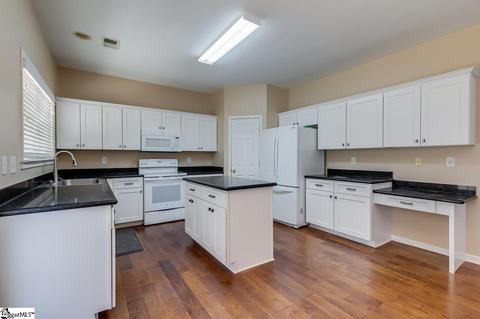 30 Collier Ln, Greer, SC 29650 photo 9